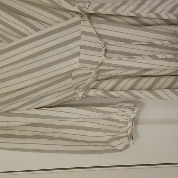 Calvin Klein wrap dress - Picture 2 of 8